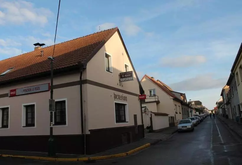 Majatalo Penzion U Růže