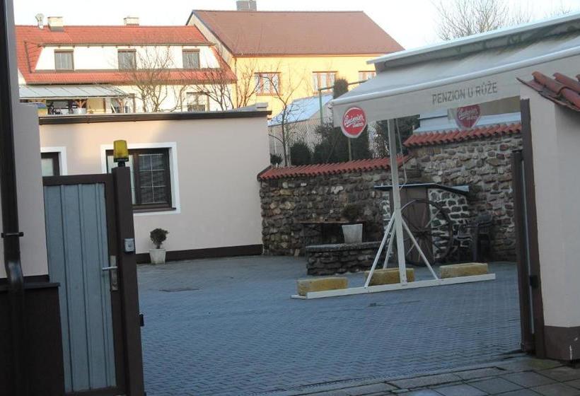 פנסיון Penzion U Růže