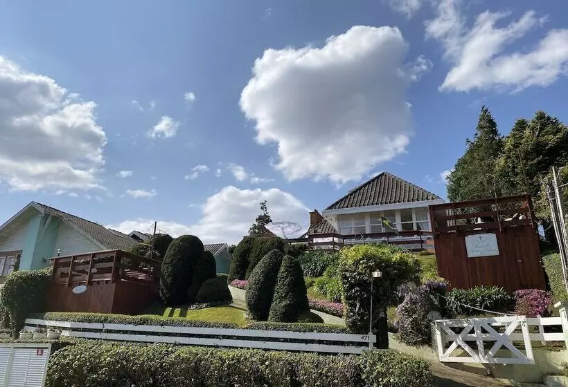ペンション Pousada Chateau Colinas
