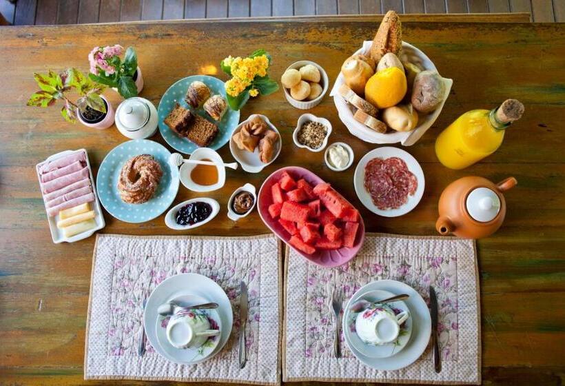 ペンション Pousada Vila Rosada