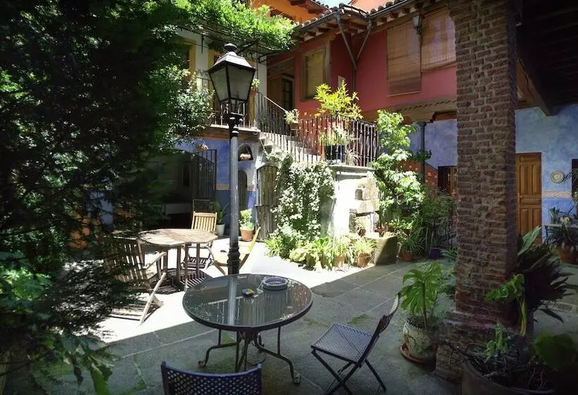 Retkeilymaja Posada De La Triste Condesa