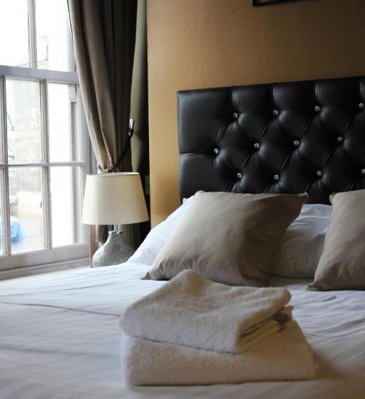 Schronisko Tilted Wig