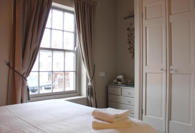 Schronisko Tilted Wig