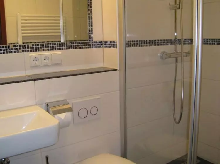 Gasthaus Pension Donishäusle