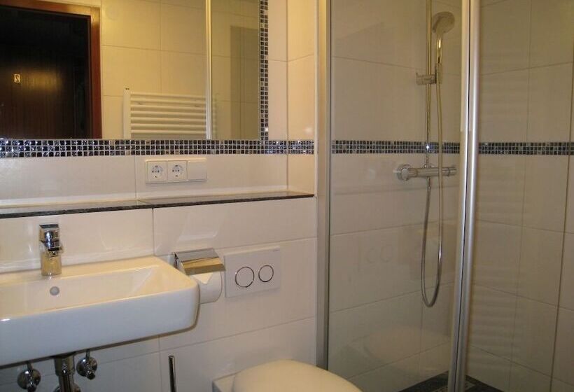 Gasthaus Pension Donishäusle