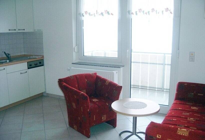 Gasthaus Pension Donishäusle