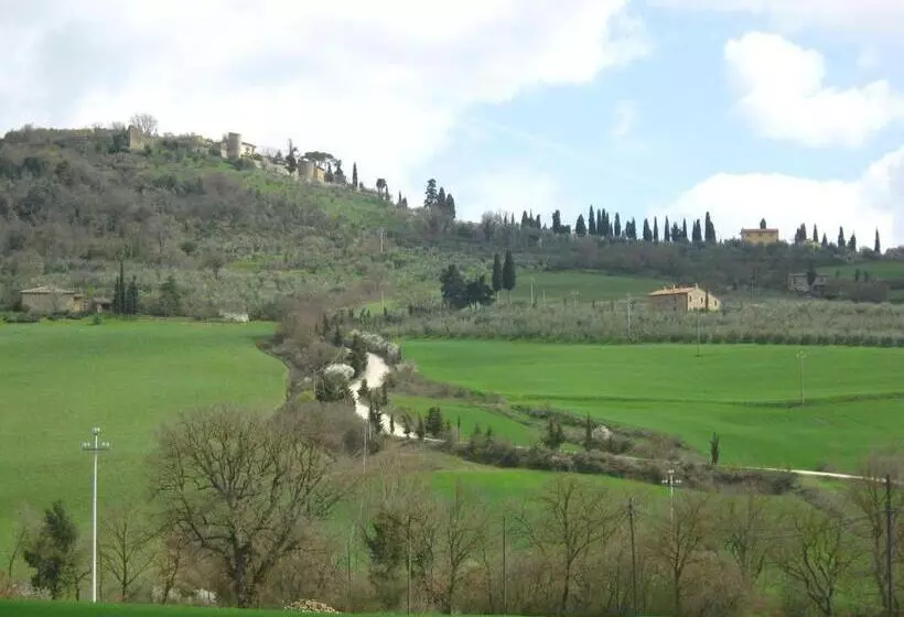 هتل Agriturismo Casalpiano