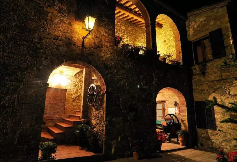 هتل Agriturismo Casalpiano