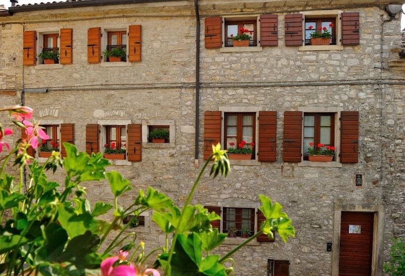 Отель Agriturismo Crodi