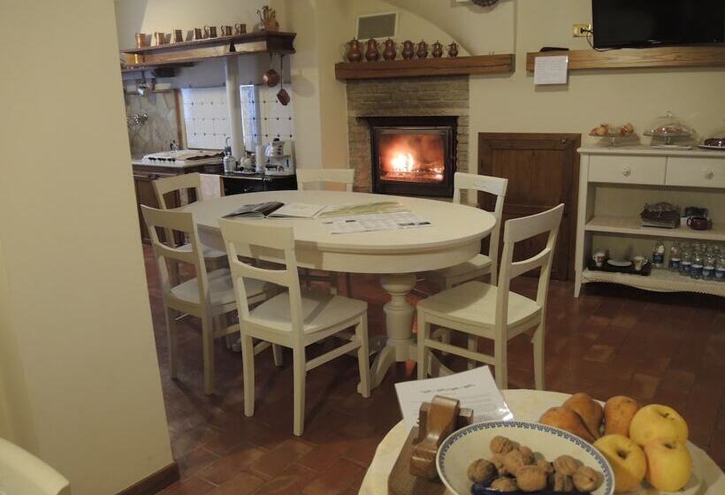 Отель Agriturismo Crodi