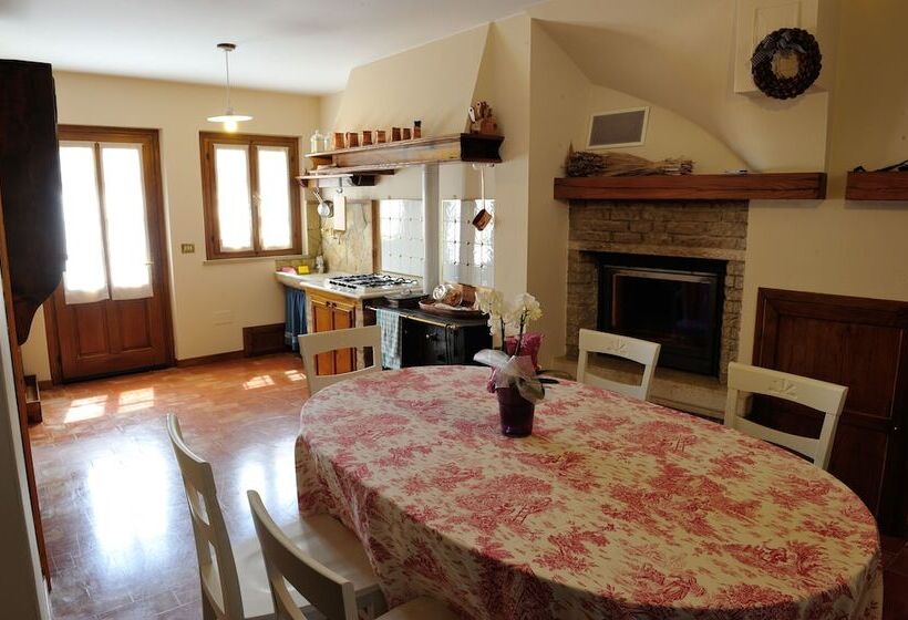 Отель Agriturismo Crodi