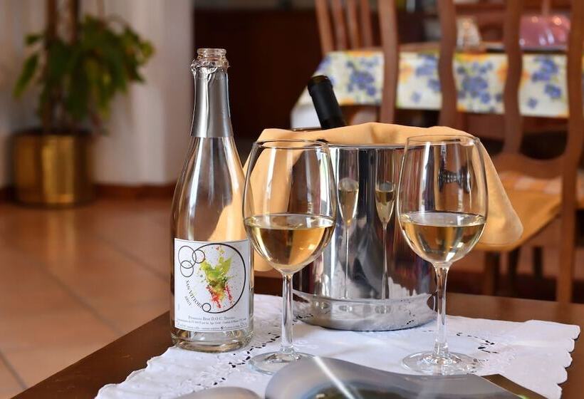 Отель Agriturismo Crodi