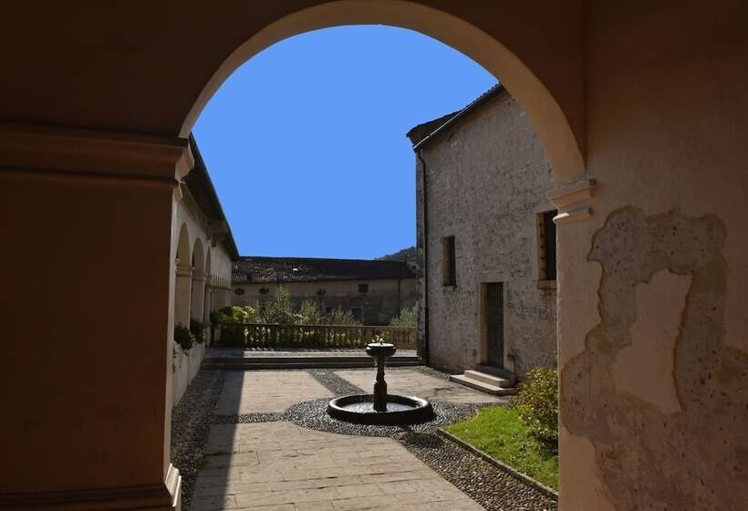 Отель Agriturismo Crodi