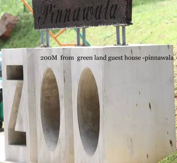 Majatalo Green Land Guest House