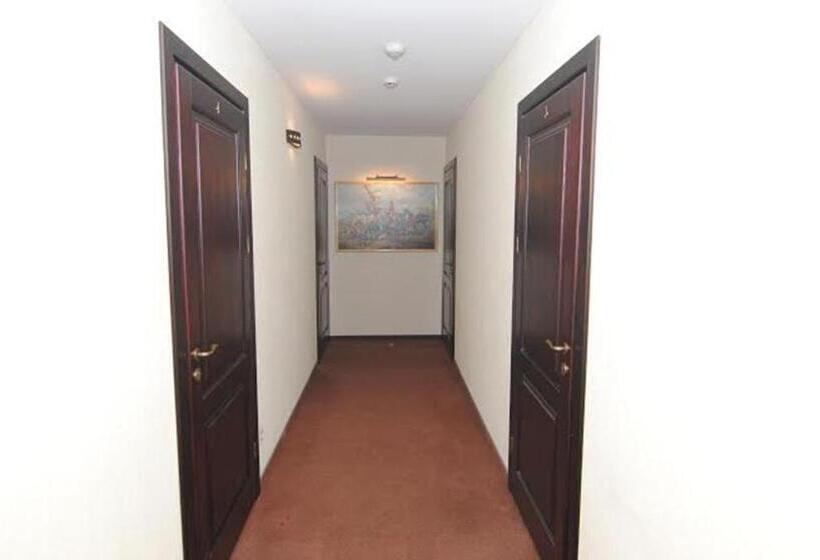 پانسیون Guest House Lotus