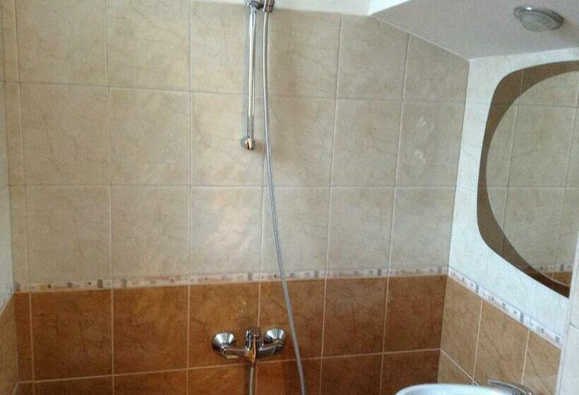 Pensjonat Guest Rooms Toni & Miro