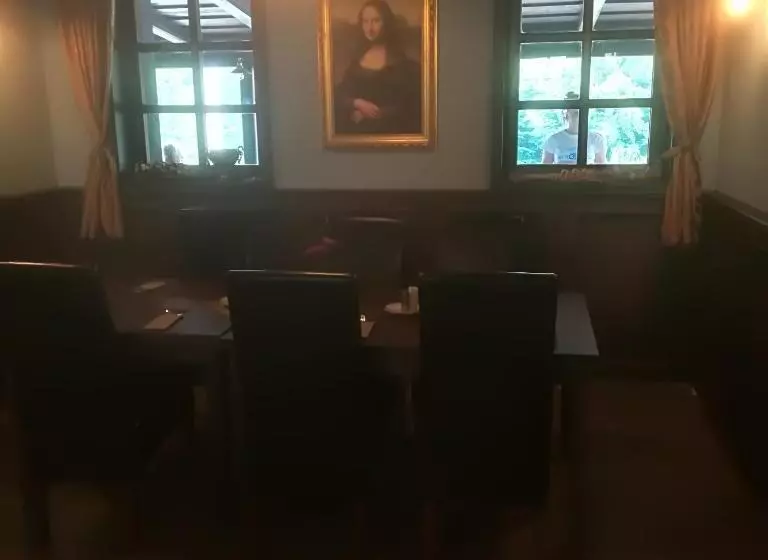 Majatalo Penzion A Reštaurácia Hanišberg