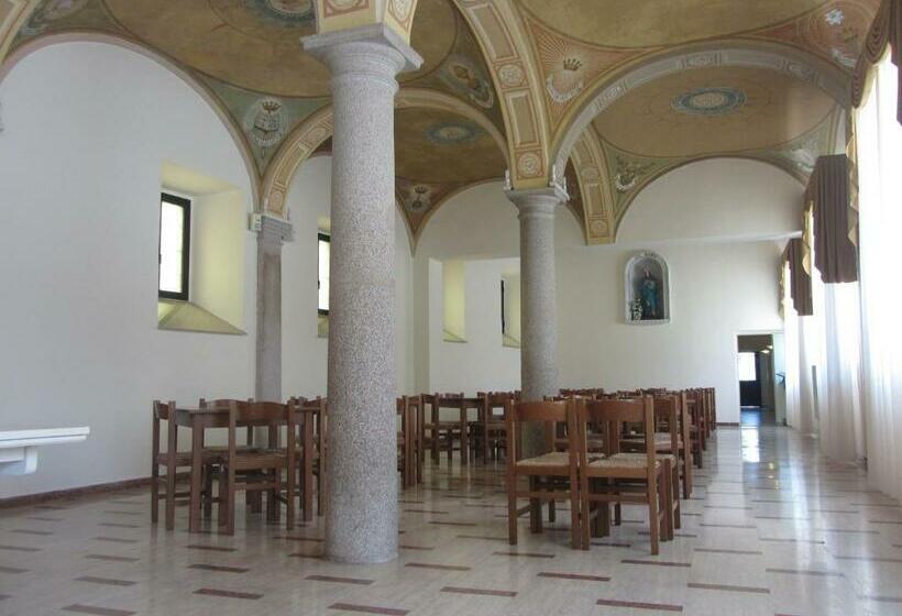 פנסיון Villa Lomellini