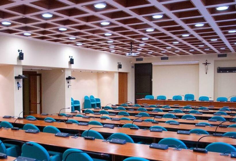 פנסיון Villa Lomellini