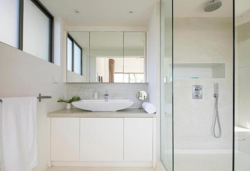 Akwa Resorts Ocean View