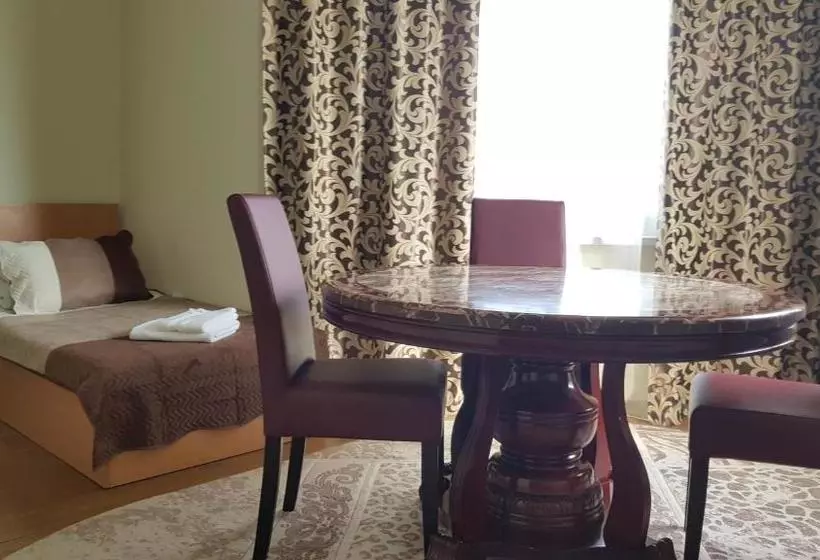 Chernivtsi Apartments