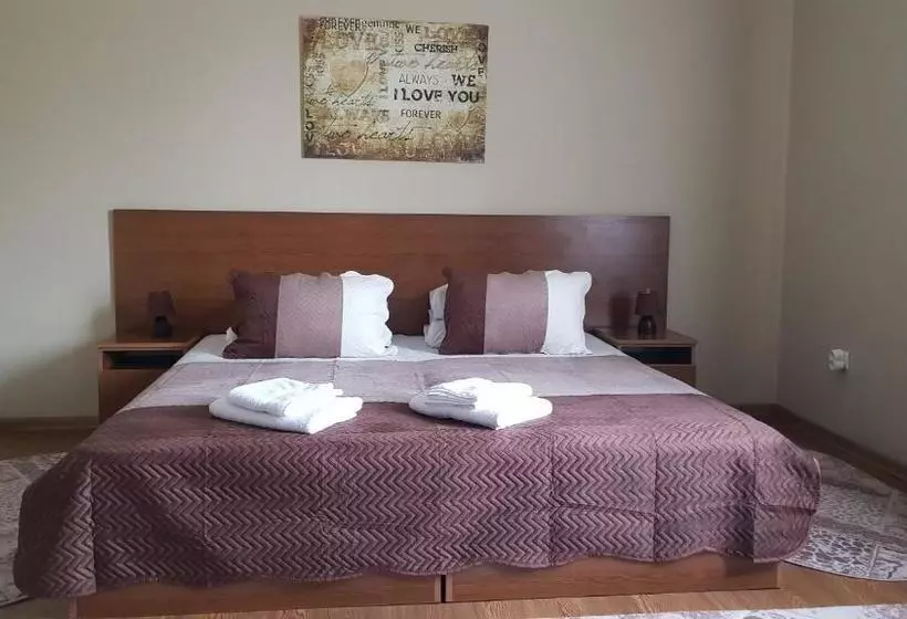 Chernivtsi Apartments