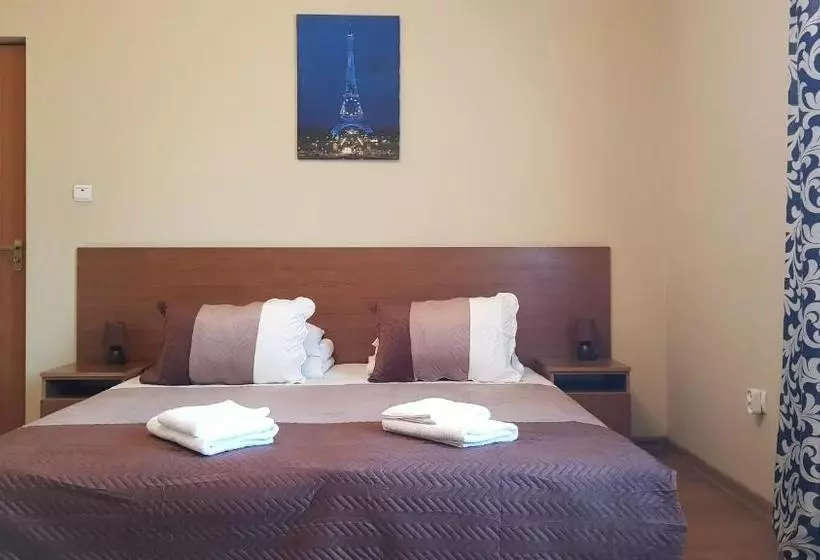 Chernivtsi Apartments