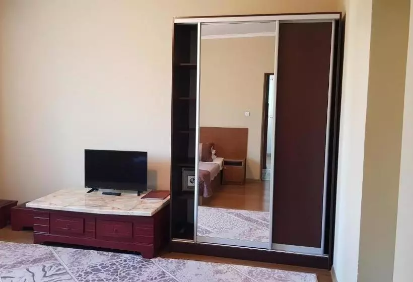 Chernivtsi Apartments