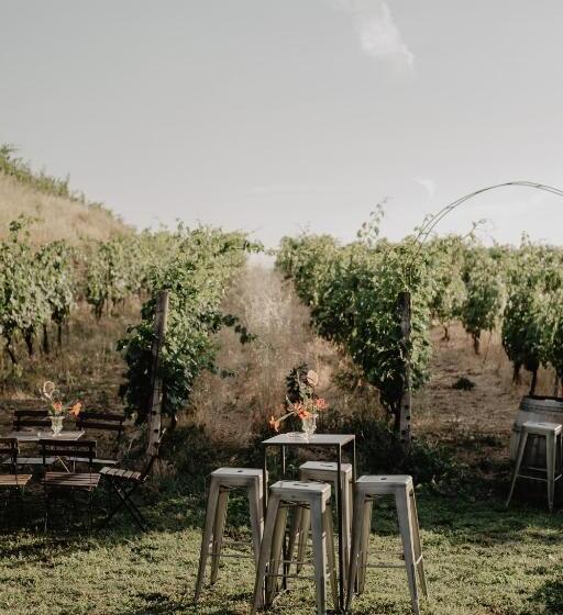 호텔 Merumalia Wine Resort