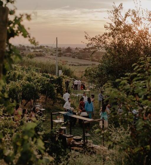 호텔 Merumalia Wine Resort