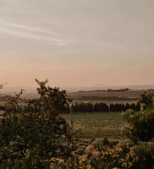 Hotel Merumalia Wine Resort