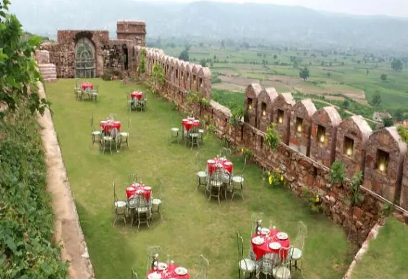 Hôtel Fort Dadhikar, Alwar