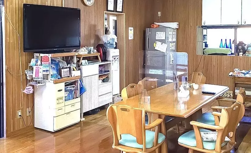 ペンション Minshuku Yadokari