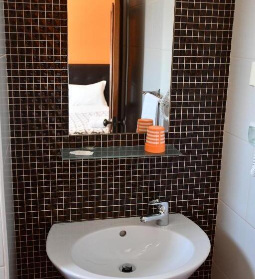 膳宿费 Alojamentos Vitinho Vila Nova Milfontes