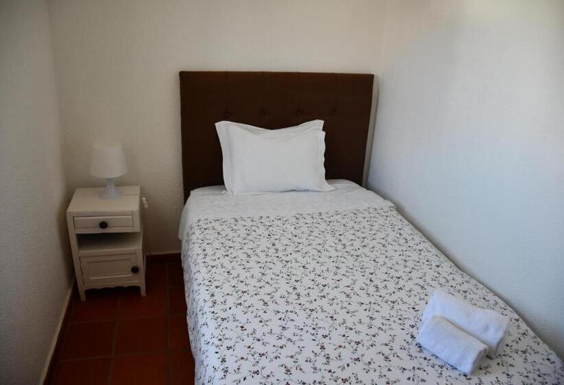 膳宿费 Alojamentos Vitinho Vila Nova Milfontes