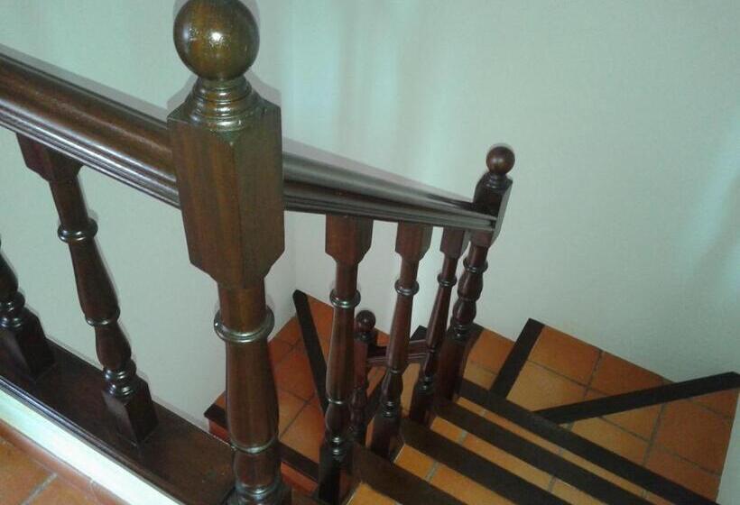 膳宿费 Alojamentos Vitinho Vila Nova Milfontes