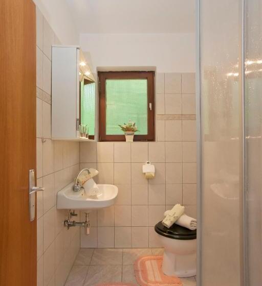 بنسيون Haus Fischer