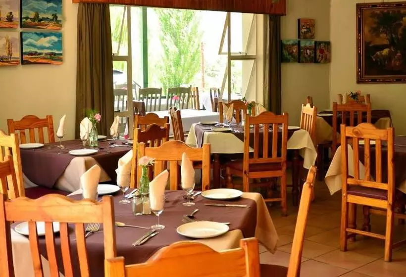 Majatalo Lake Clarens Guest House