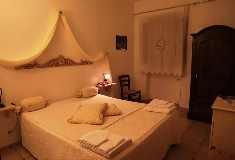 ペンション Masseria Lama Di Galizia