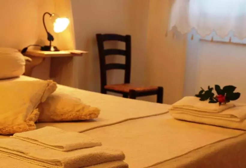 ペンション Masseria Lama Di Galizia
