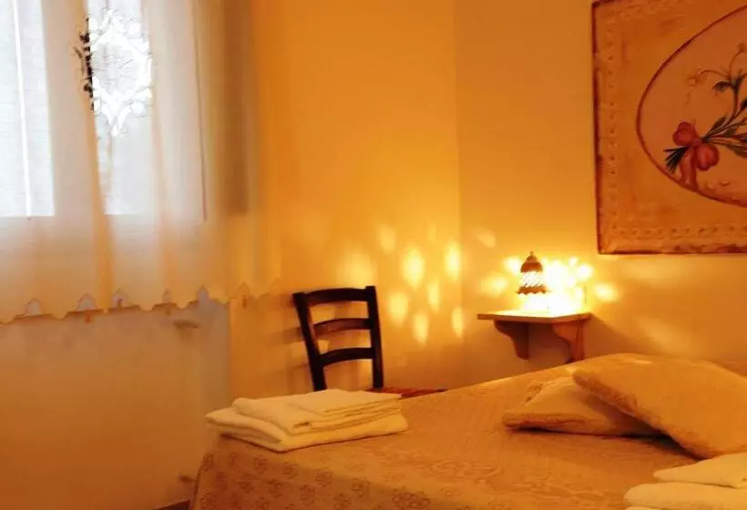 ペンション Masseria Lama Di Galizia