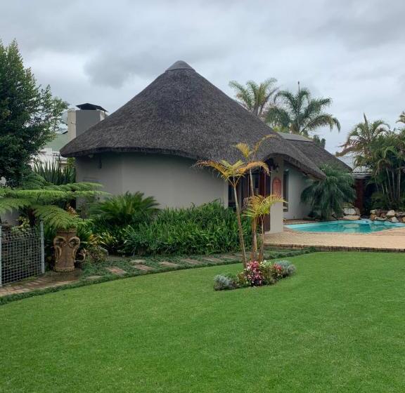 Пансион Mountain Dew Guest House