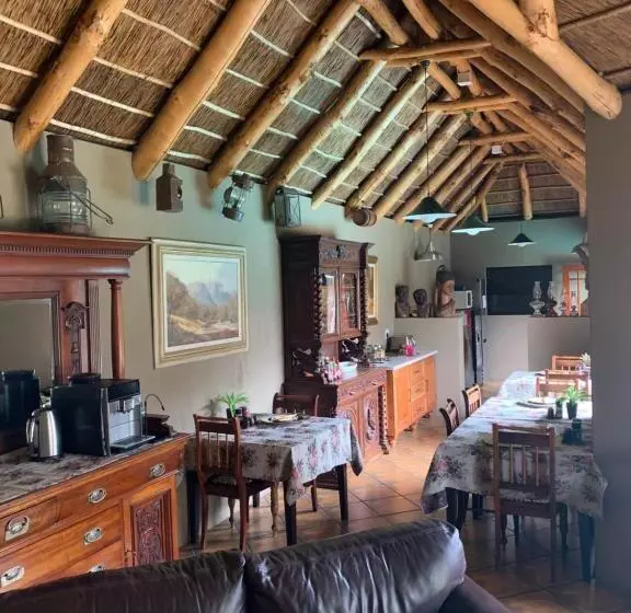 پانسیون Mountain Dew Guest House