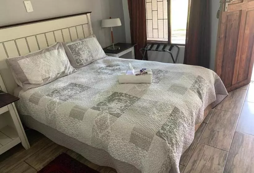 پانسیون Mountain Dew Guest House