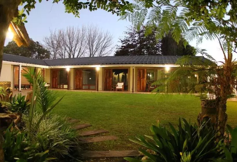 پانسیون Mountain Dew Guest House