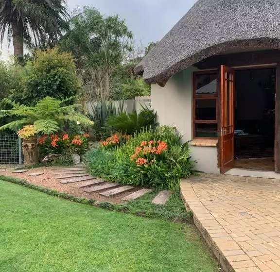 پانسیون Mountain Dew Guest House