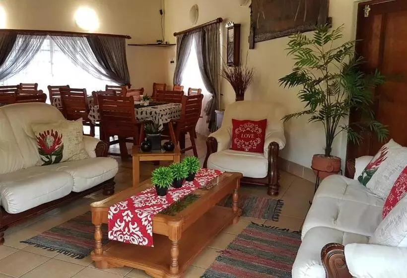 ペンション Siesta Guest House