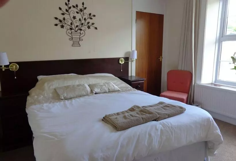پانسیون Cedars Guesthouse
