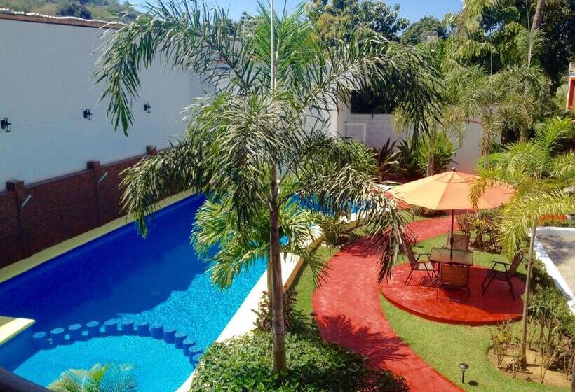 Y Suites Los Encantos