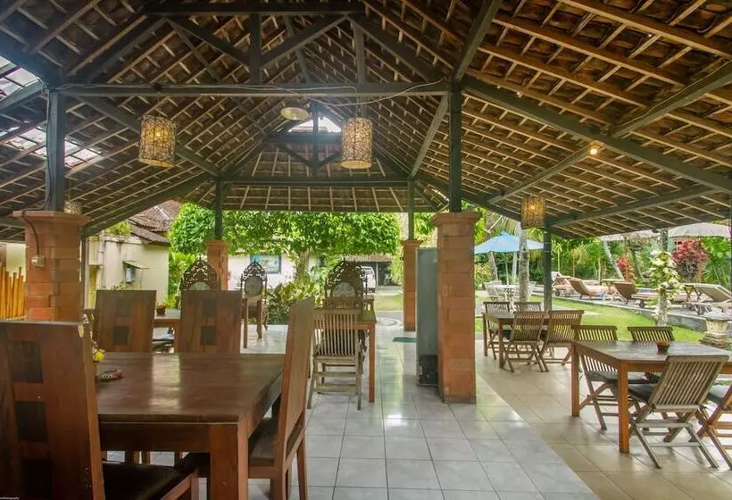 ホテル Kudesa Homestay By Pramana Villas
